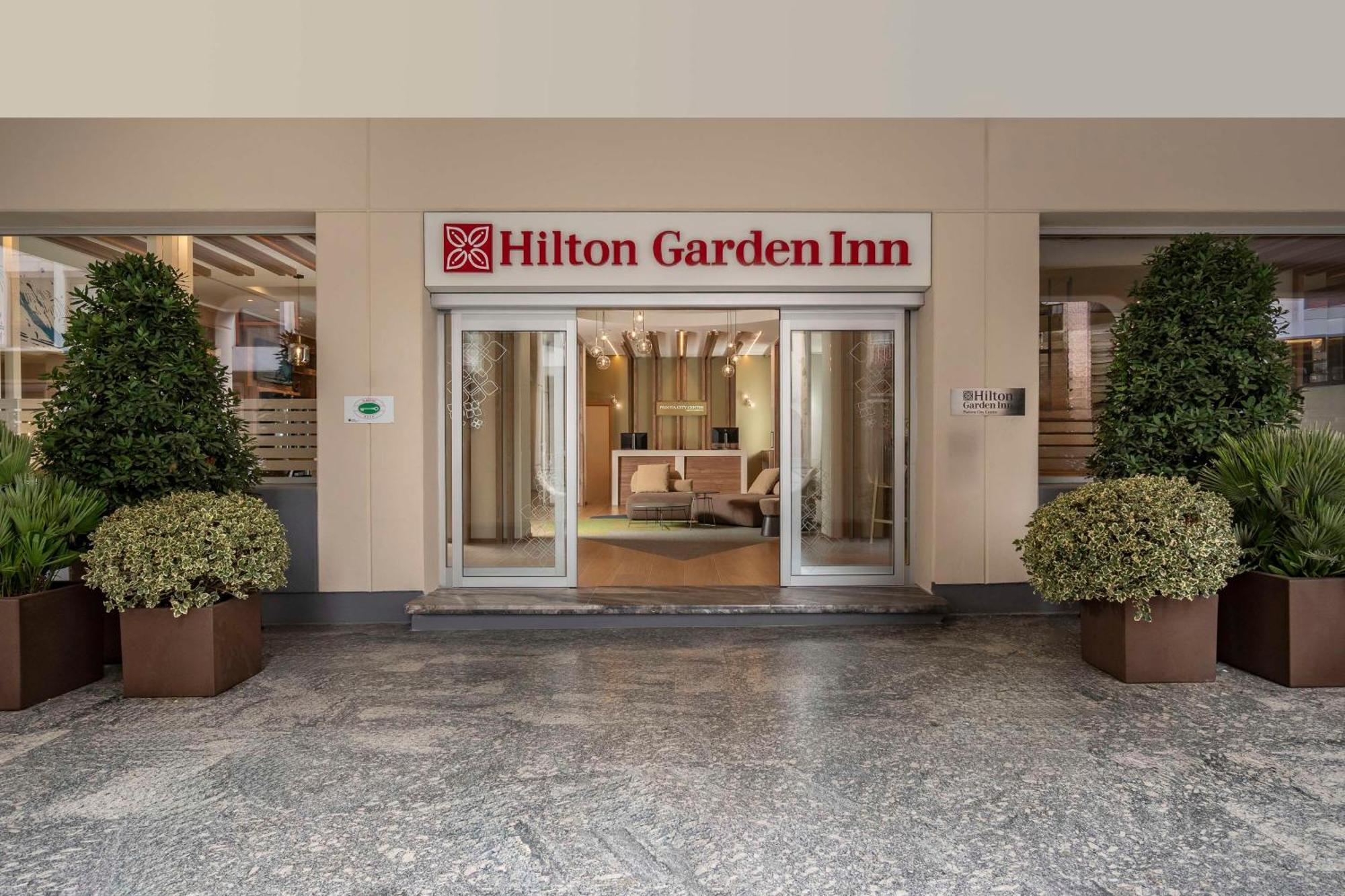 Hilton Garden Inn Padova City Centre Extérieur photo